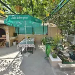 Cosey Studio Apartment For 2 Free Private Parking
